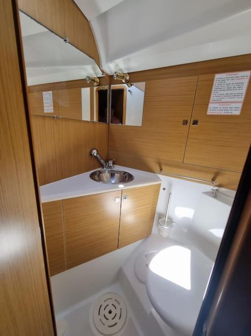 Velero Monia Hotel Valencia Ngoại thất bức ảnh